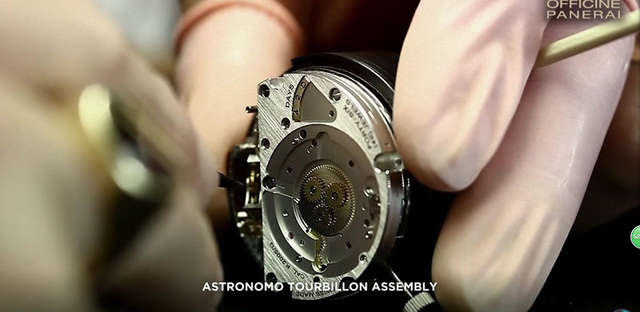 积家售后电话（积家日历框损坏）